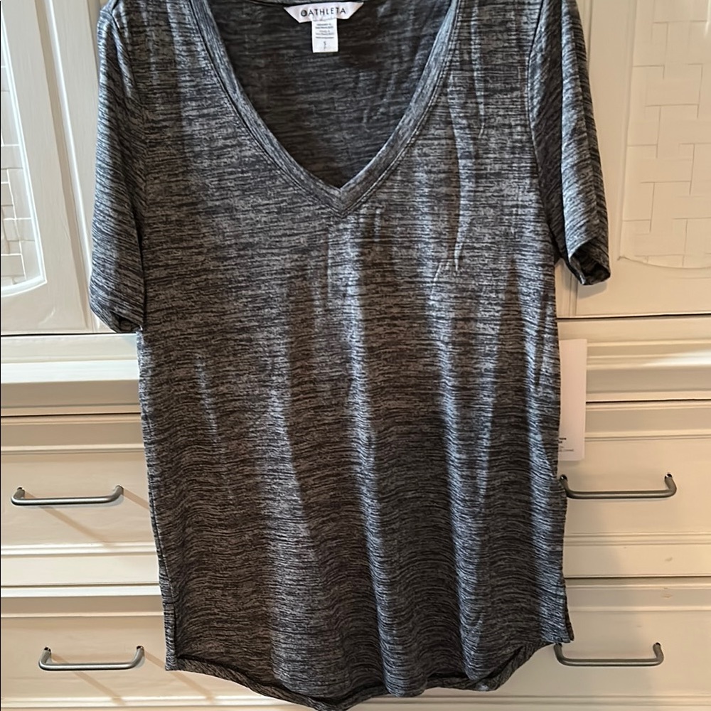 NWT Athleta navy semi-Fitted Short Sleeve T-Shirt